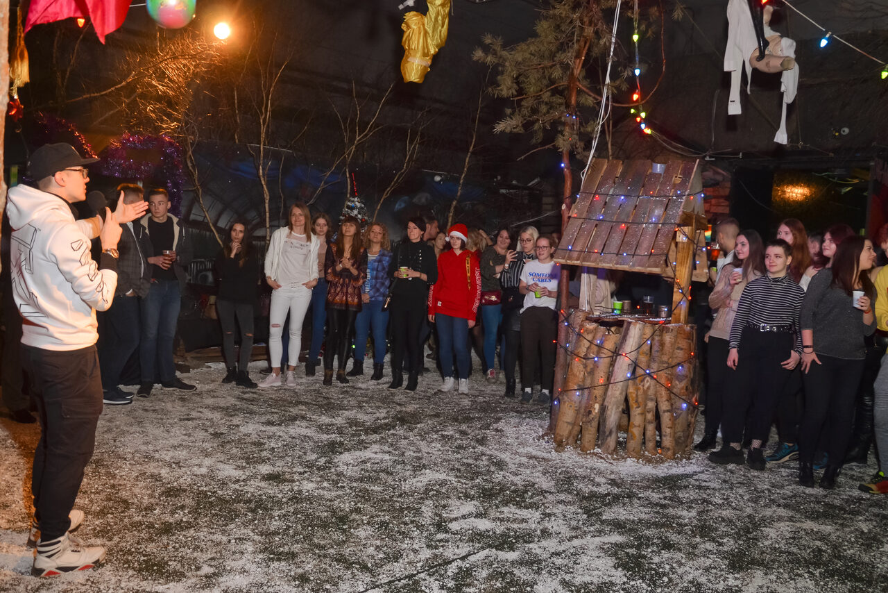 Арендовать Не тот цирк. Лофт с экзотическим интерьером