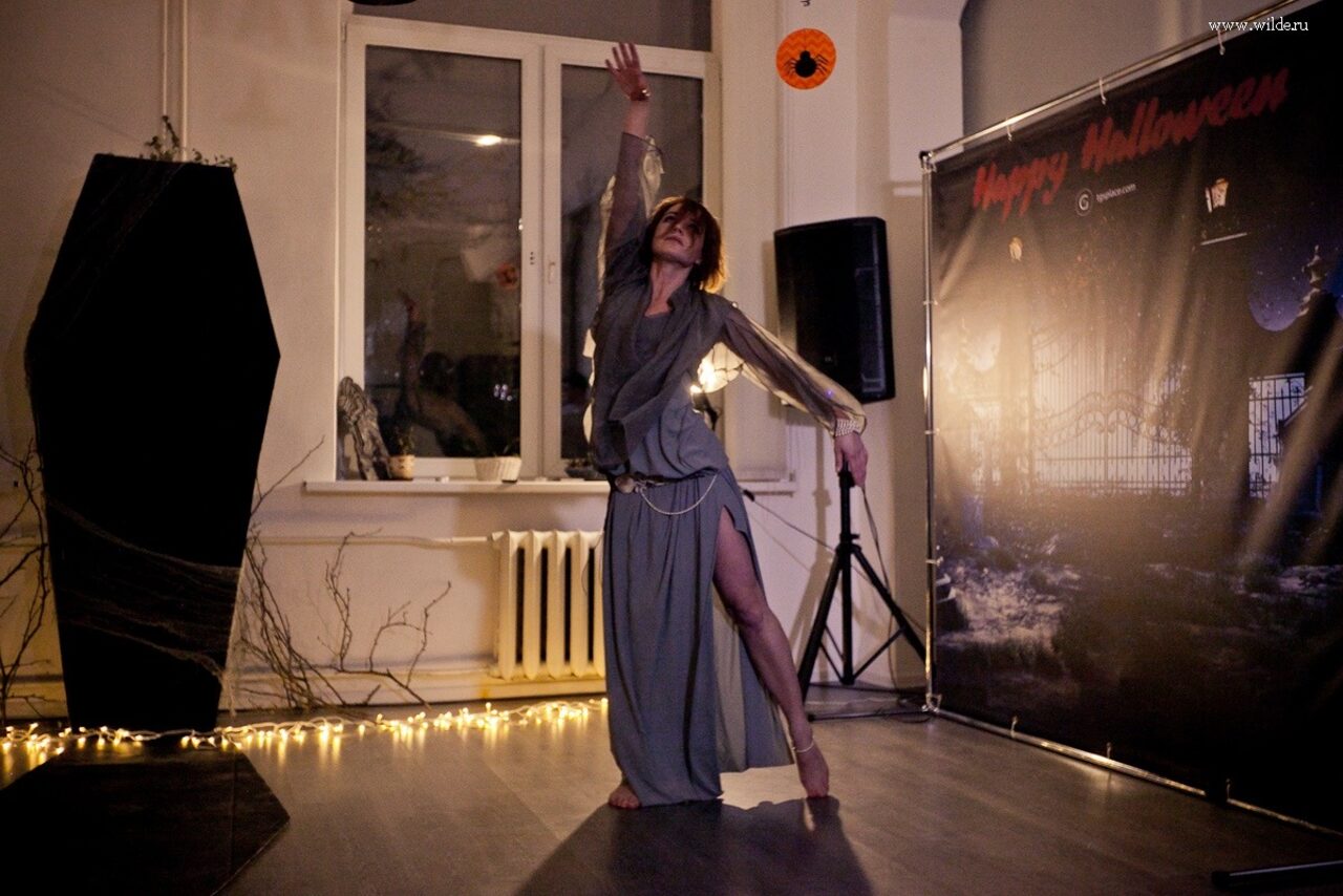 Арендовать TG's place! Уютное, светлое помещение с большими окнами