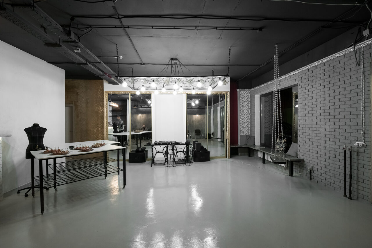 Арендовать Стильный лофт с отдельным входом