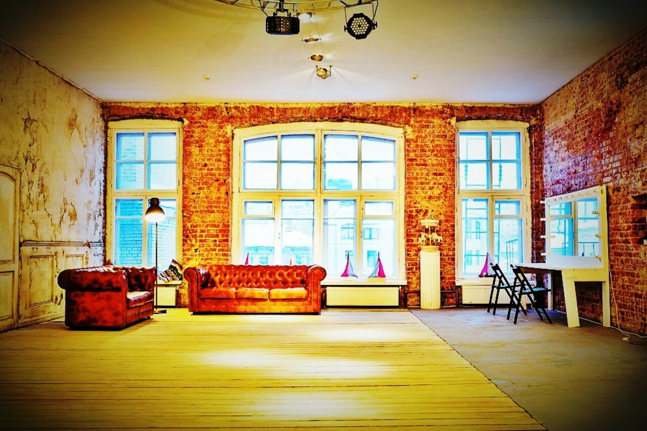 Арендовать Loft с гостиной