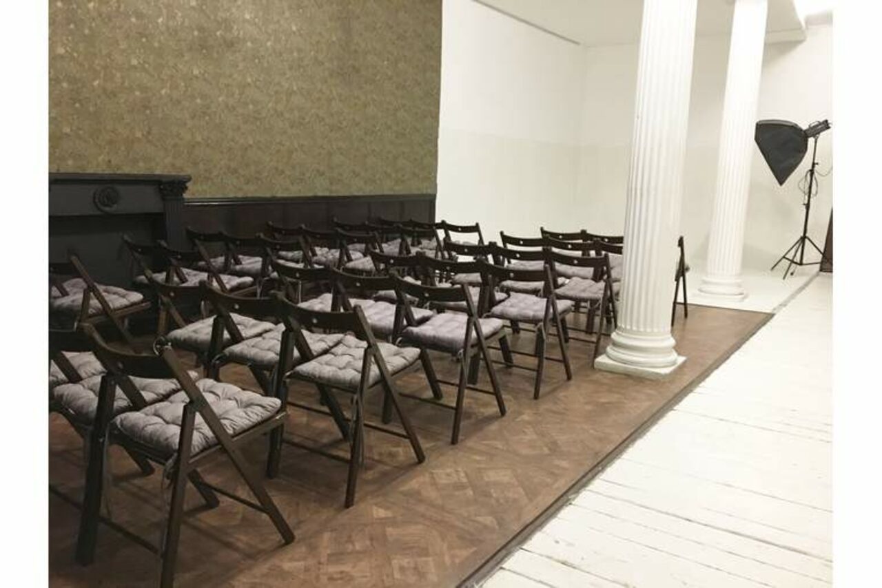 Арендовать Loft с гостиной