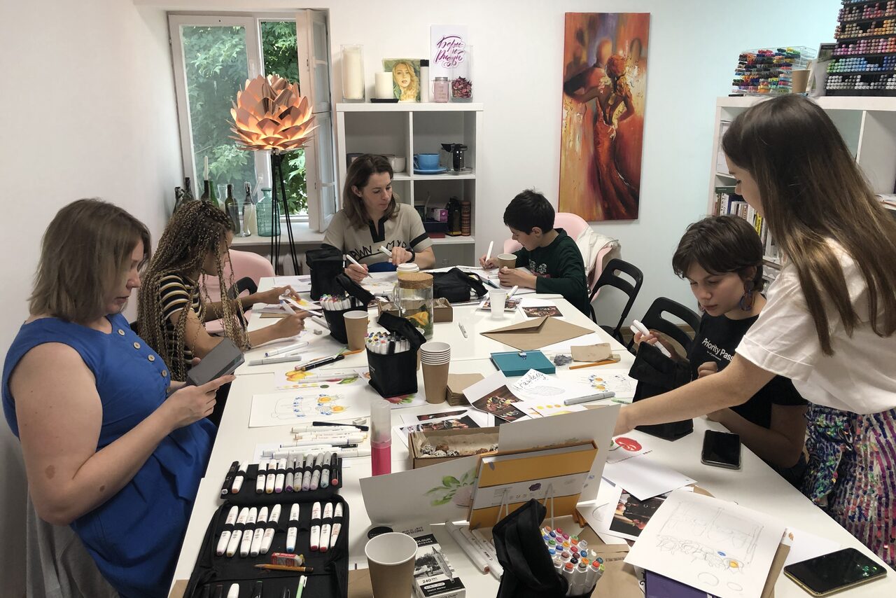 Арендовать Светлый зал для творческих встреч, мастер-классов