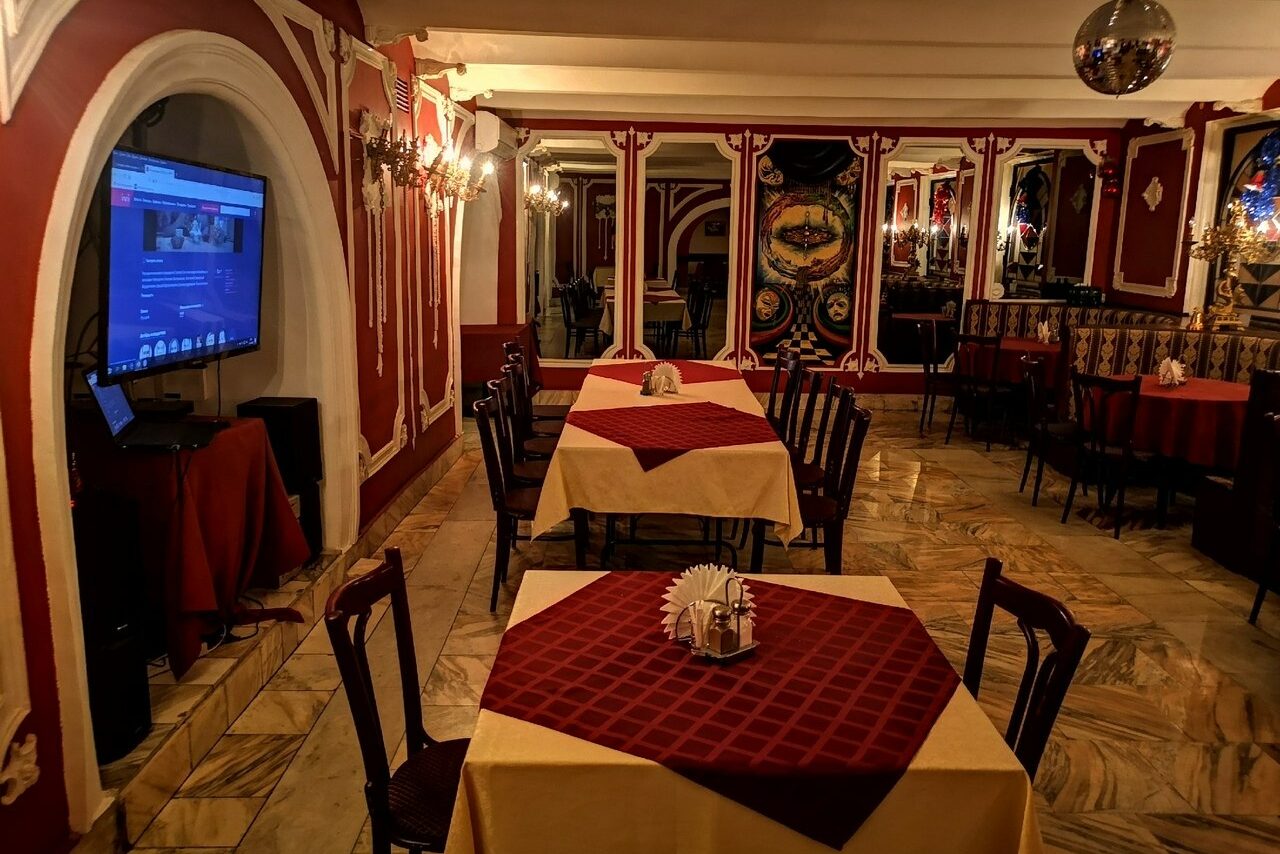 Арендовать Банкетный зал с дополнительными комнатами