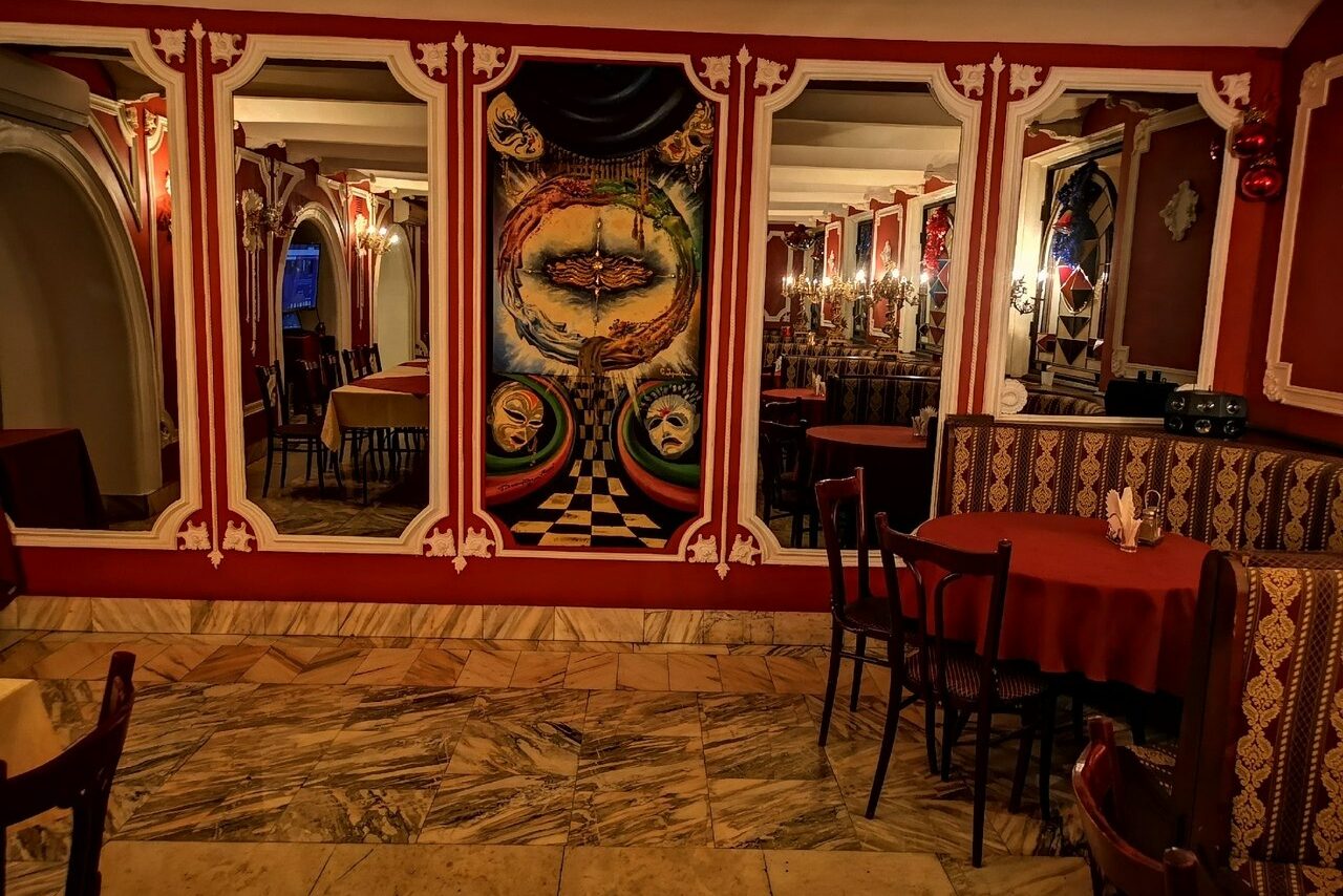 Арендовать Банкетный зал с дополнительными комнатами