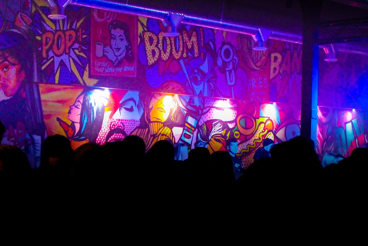 Арендовать Smola Hall. Пространство в урбанистическом стиле