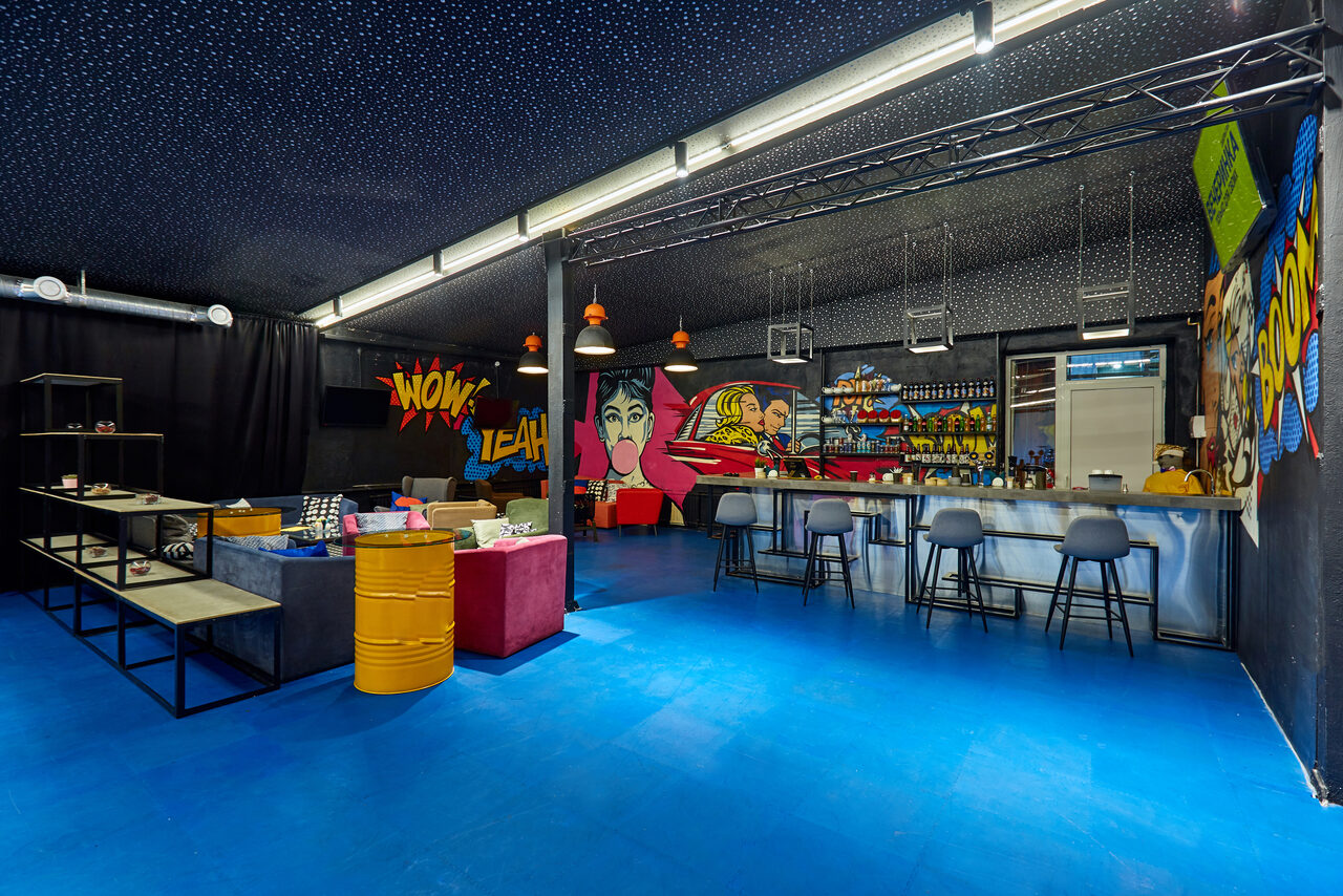 Арендовать Smola Hall. Пространство в урбанистическом стиле