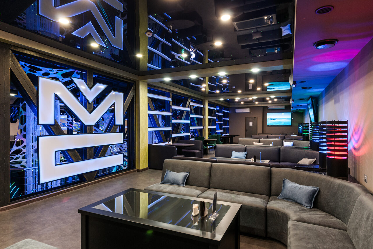 Арендовать METRO CENTER - культовое мультиформатное пространство.