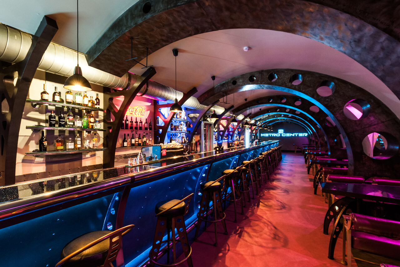 Арендовать METRO CENTER - культовое мультиформатное пространство.