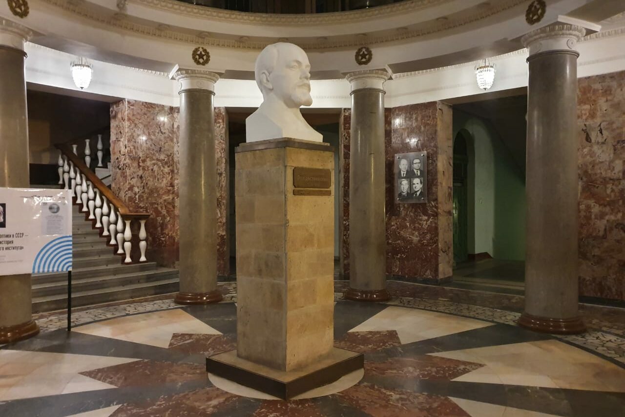 Арендовать Конференц-зал