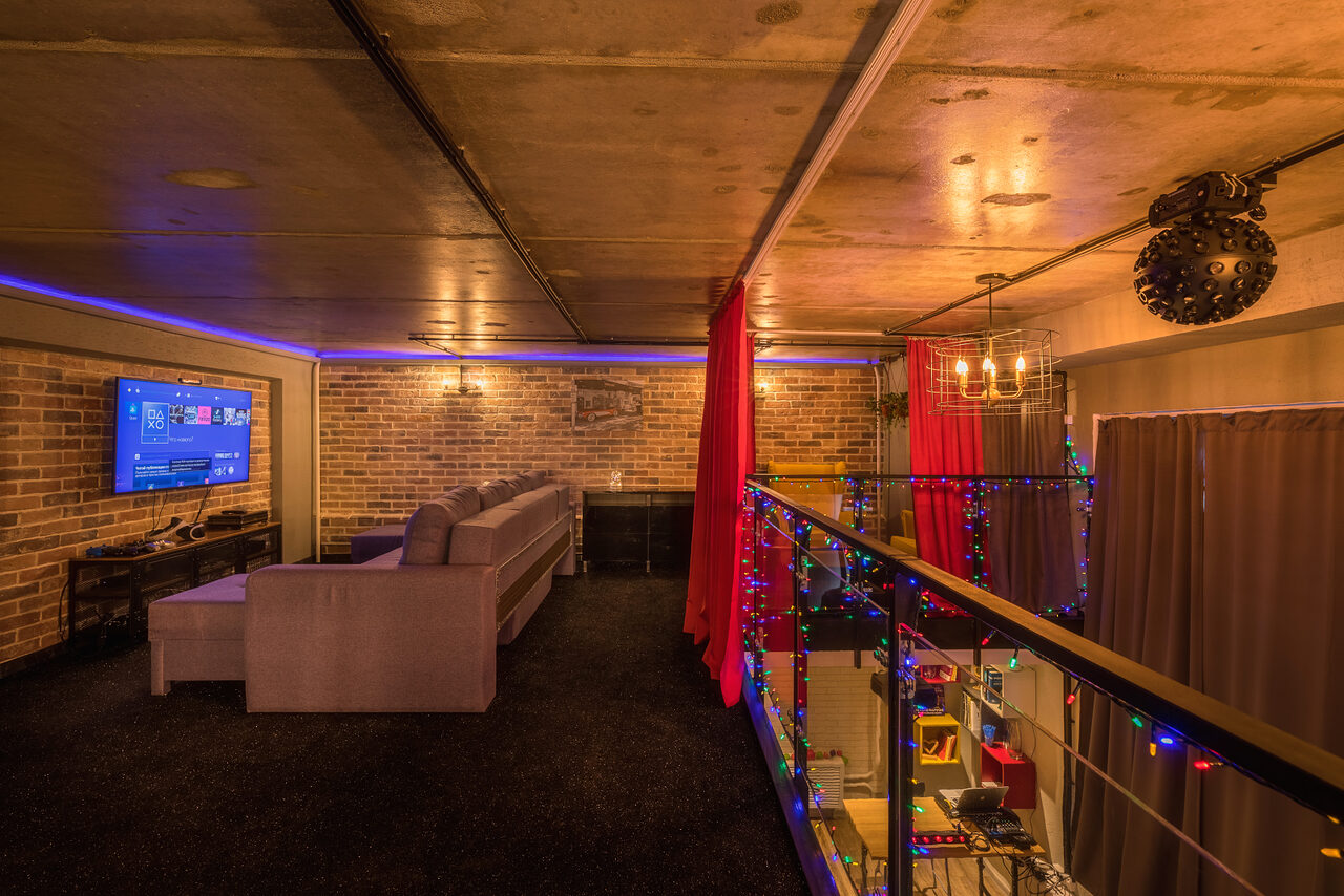 Арендовать МосФильм 22 Двухуровневый лофт-трансформер