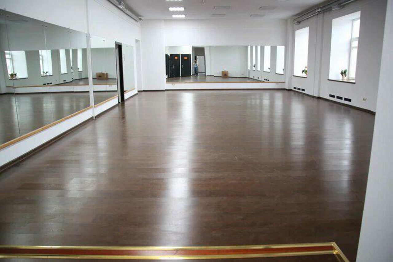 Арендовать Центр осознанности ЭСПАВО Зеркальный тренинг-зал