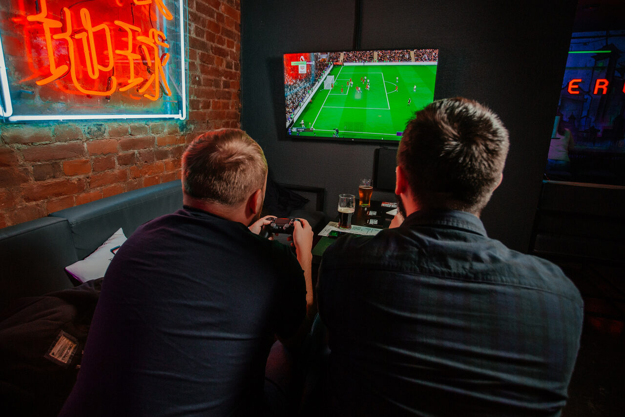 Арендовать Cyberlounge- лаундж-бар в самом центре Санкт-Петербурга