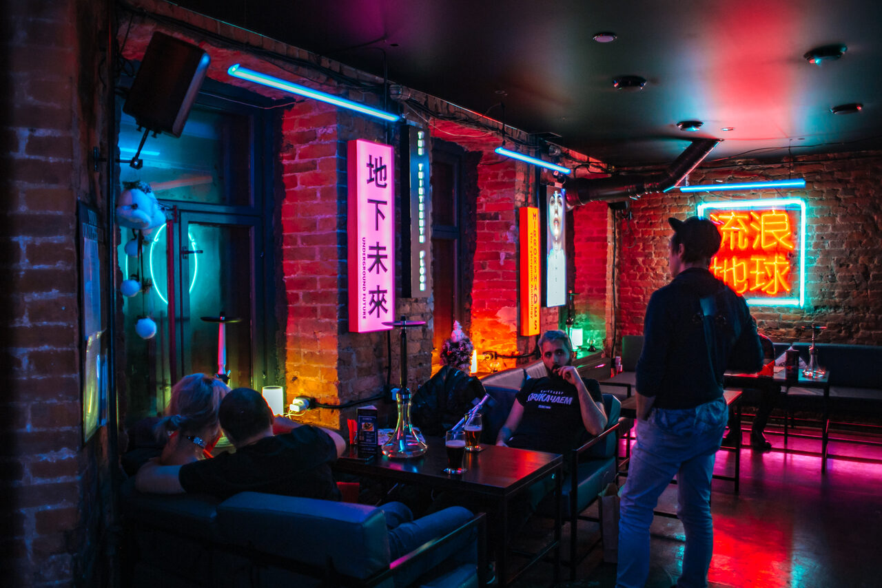 Арендовать Cyberlounge- лаундж-бар в самом центре Санкт-Петербурга