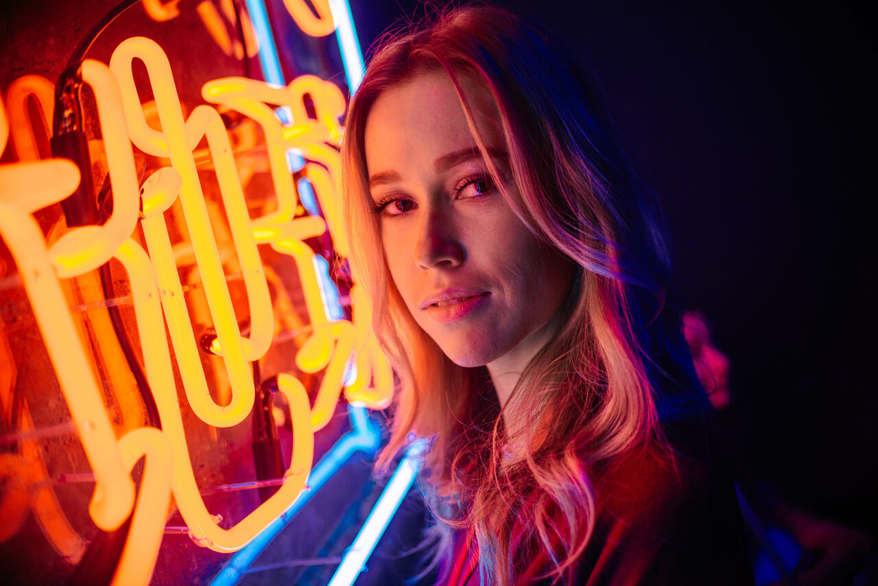 Арендовать Cyberlounge- лаундж-бар в самом центре Санкт-Петербурга