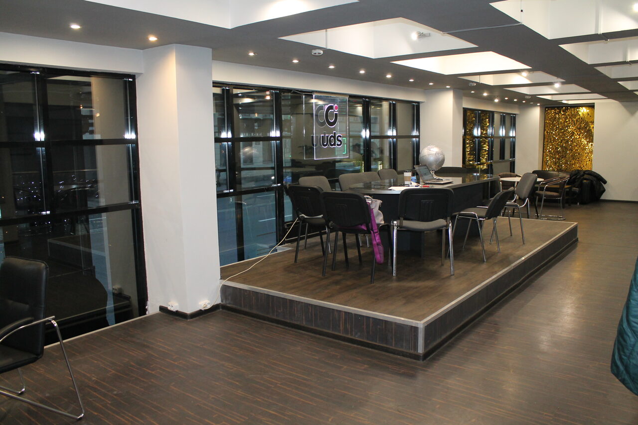 Арендовать Зал для проведения различных мероприятий