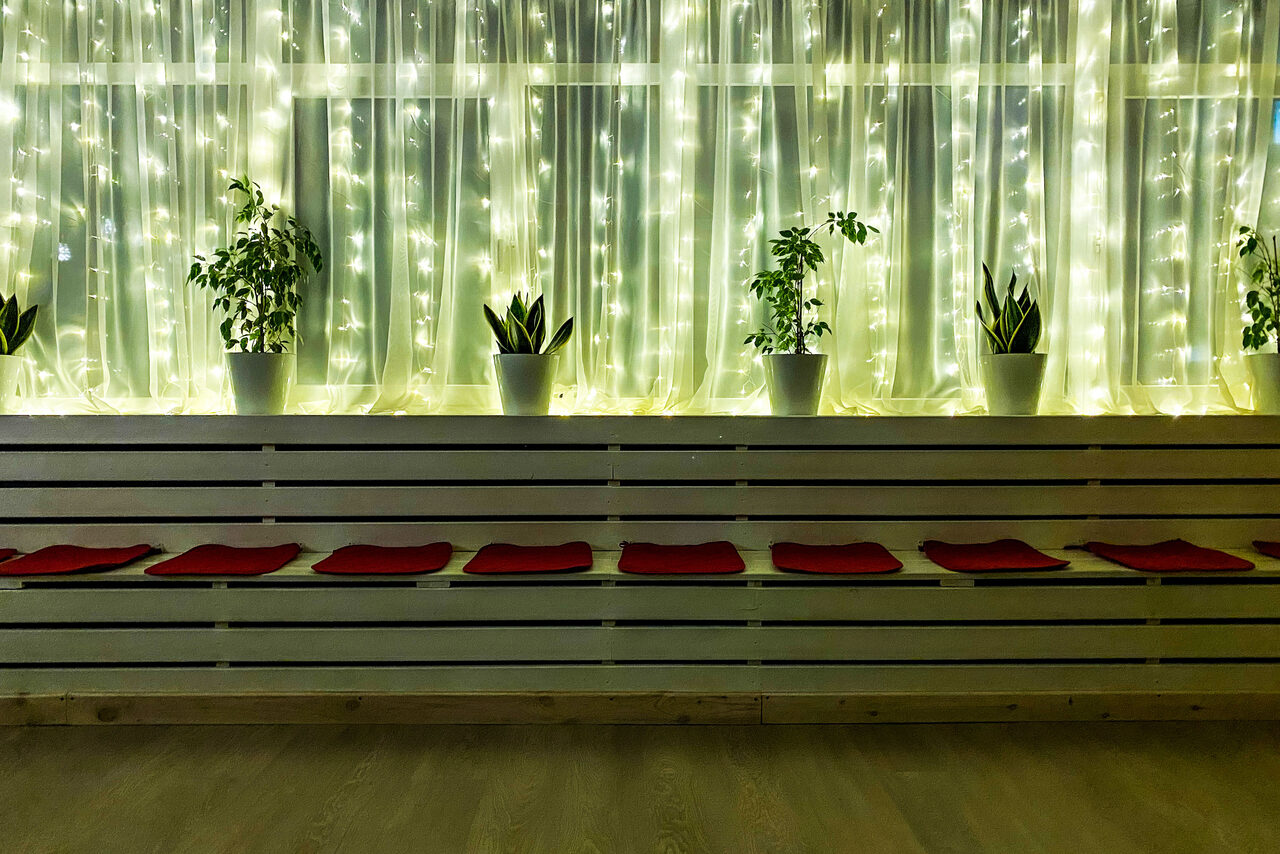 Арендовать Loft with panoramic windows