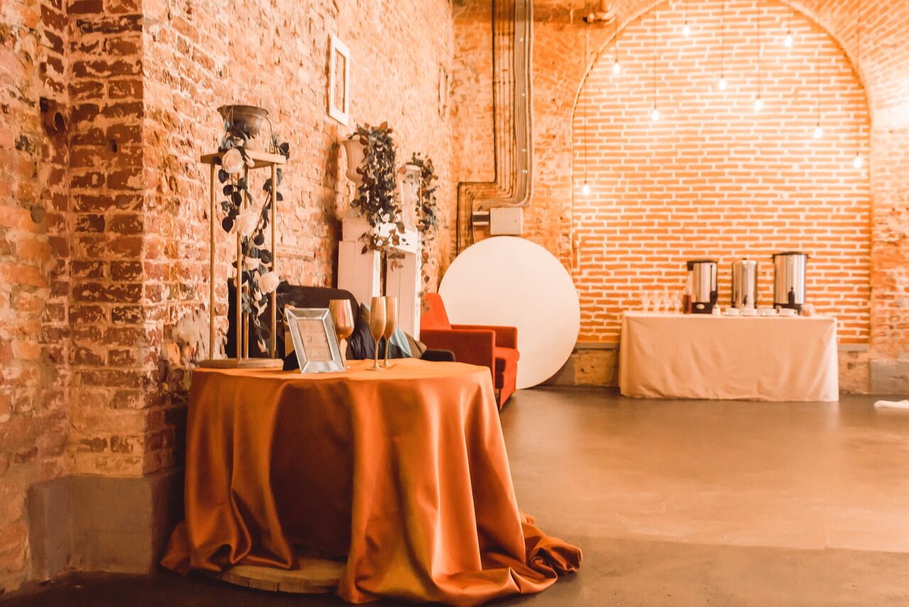 Арендовать Хаянис-холл. Просторный и современный лофт