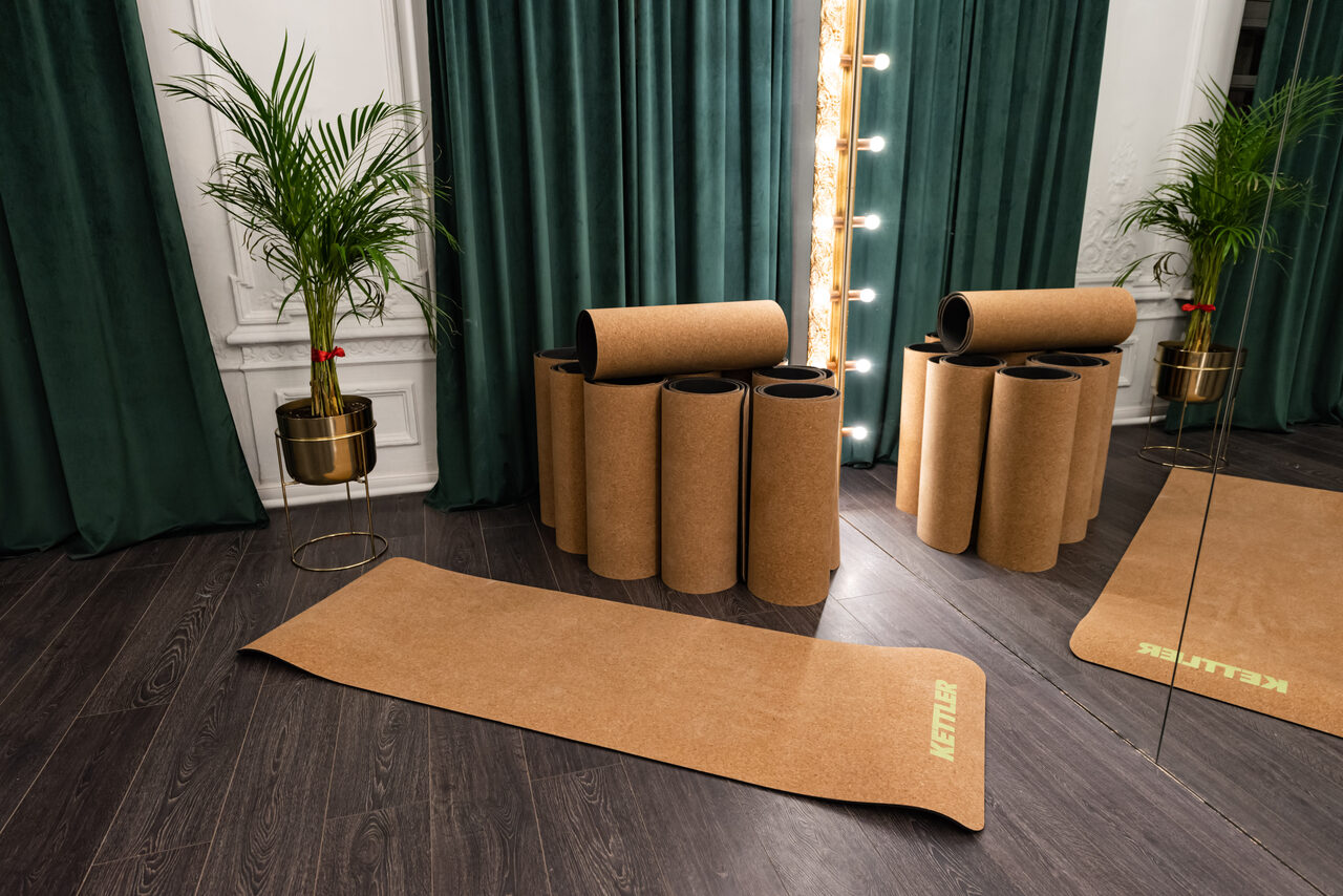 Арендовать Танцевальный зал в старинном особняке середины 19го века