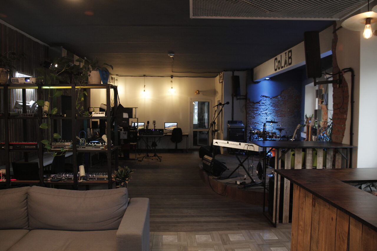 Арендовать CoLab Музыкальный лофт