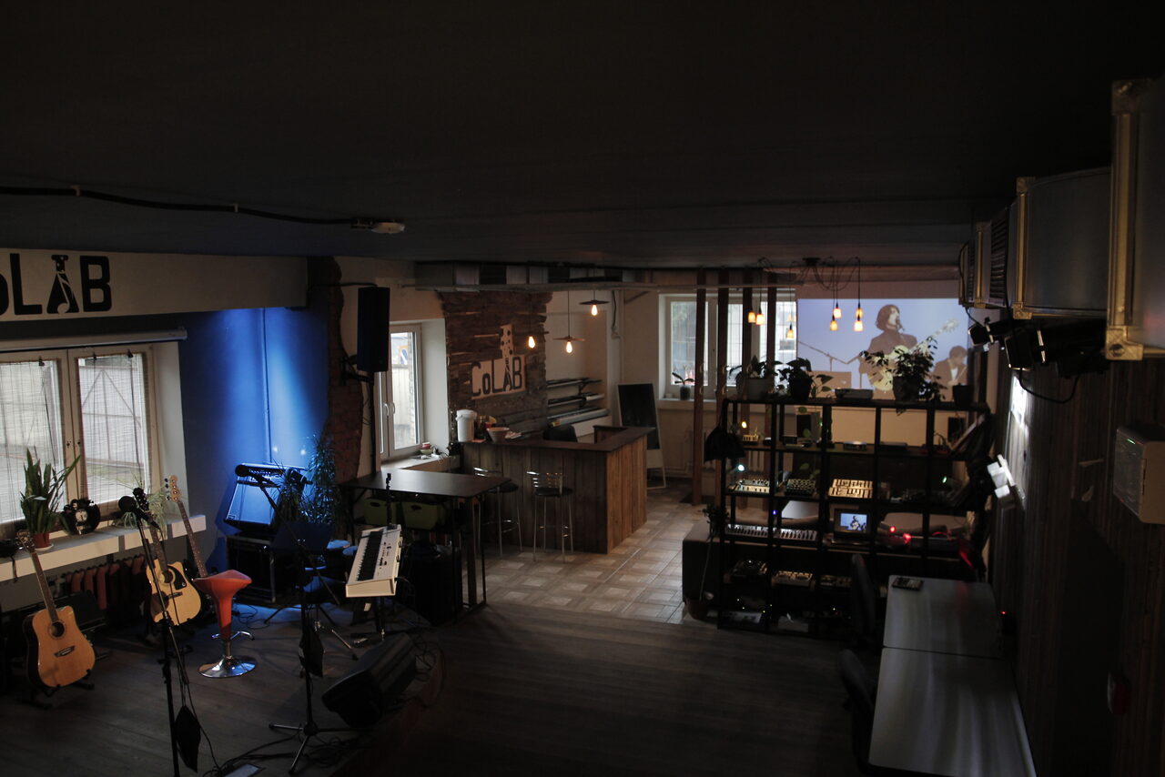 Арендовать CoLab Музыкальный лофт