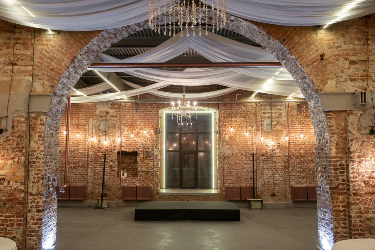 Арендовать Ресторан-лофт Хаянис Холл на Выборгской