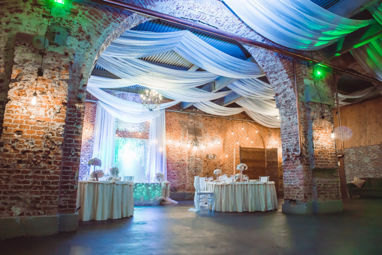 Арендовать Ресторан-лофт Хаянис Холл на Выборгской