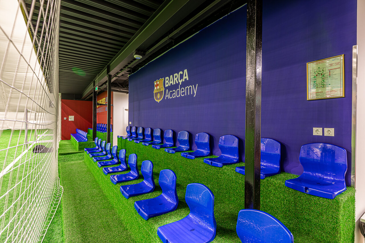 Арендовать Barca Academy