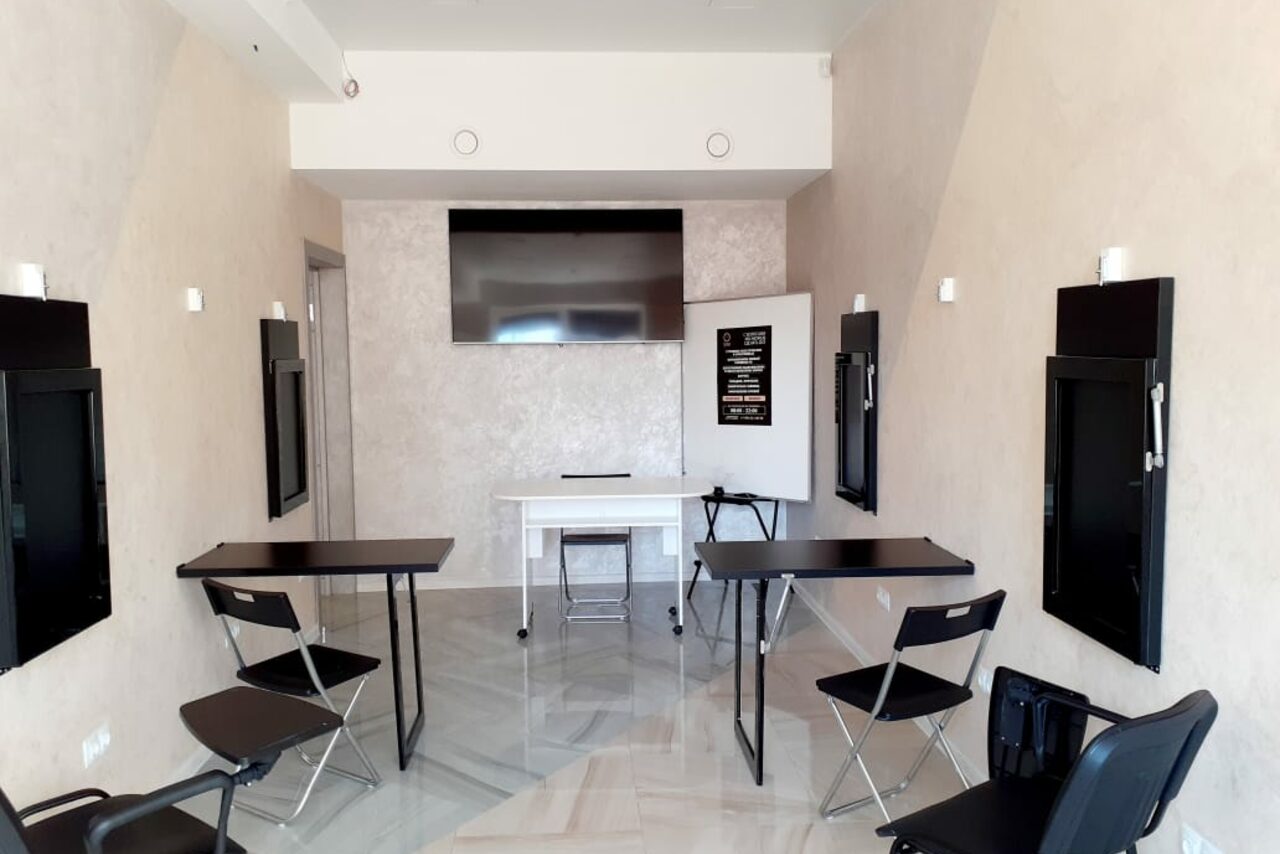 Арендовать Академия Игоря Фарбераv