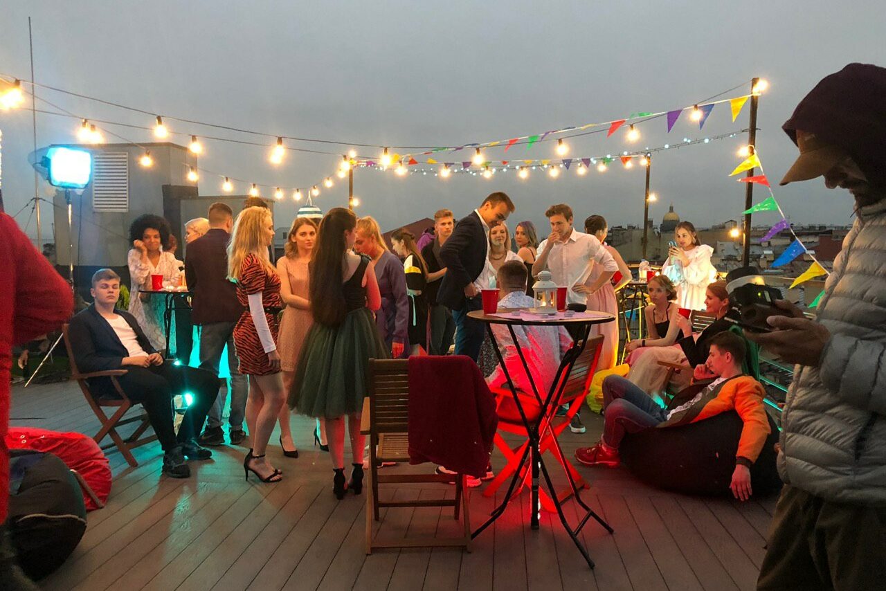 Арендовать Между небом и Невой