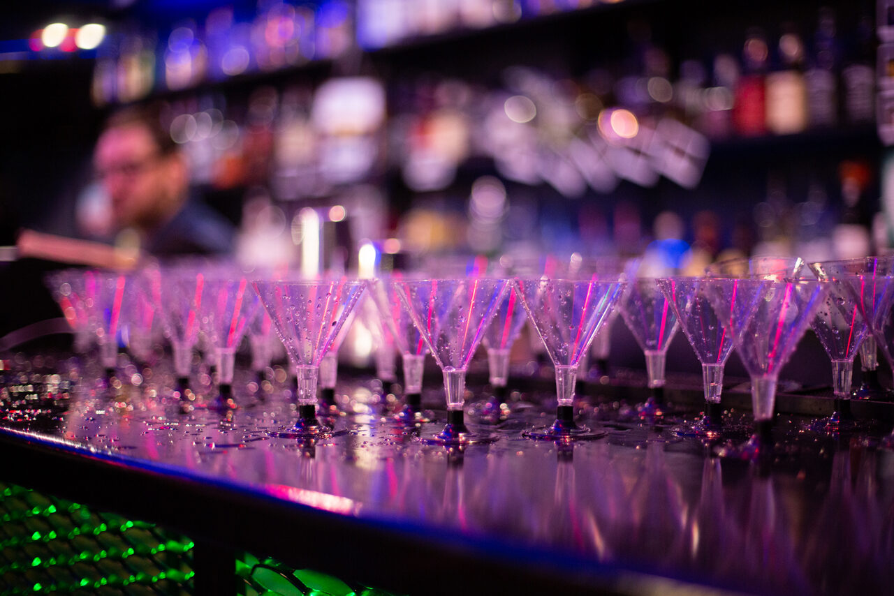 Арендовать Бар Заправка. Музей культовых автомобилей "М.О.С.Т."