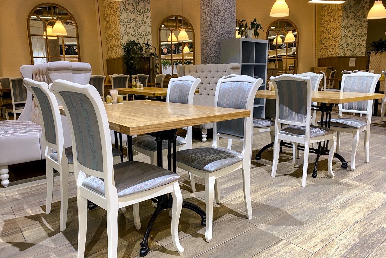 Арендовать Home cafe Veranda Светлый бар на Курской