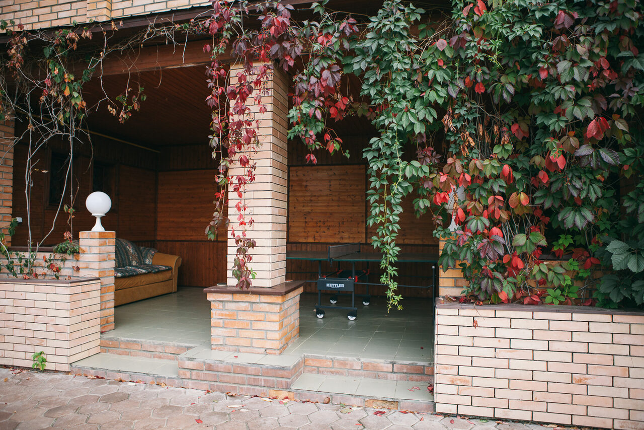 Арендовать Бельведер Коттедж за городом