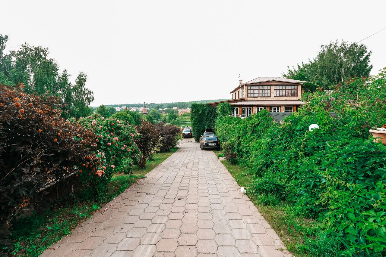 Арендовать Бельведер Коттедж за городом
