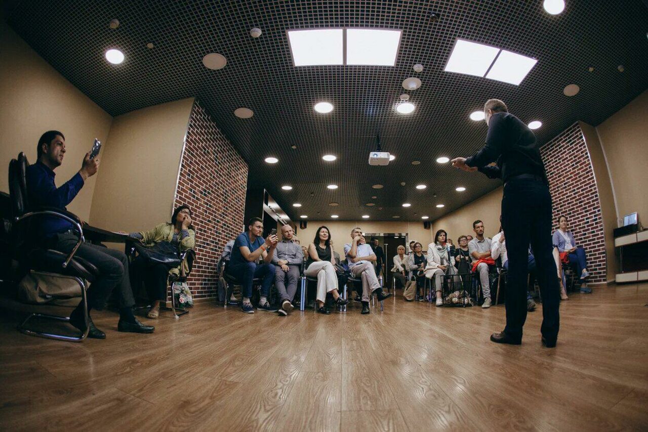 Арендовать Московский Офисный Центр. Конференц-зал Восток Центр