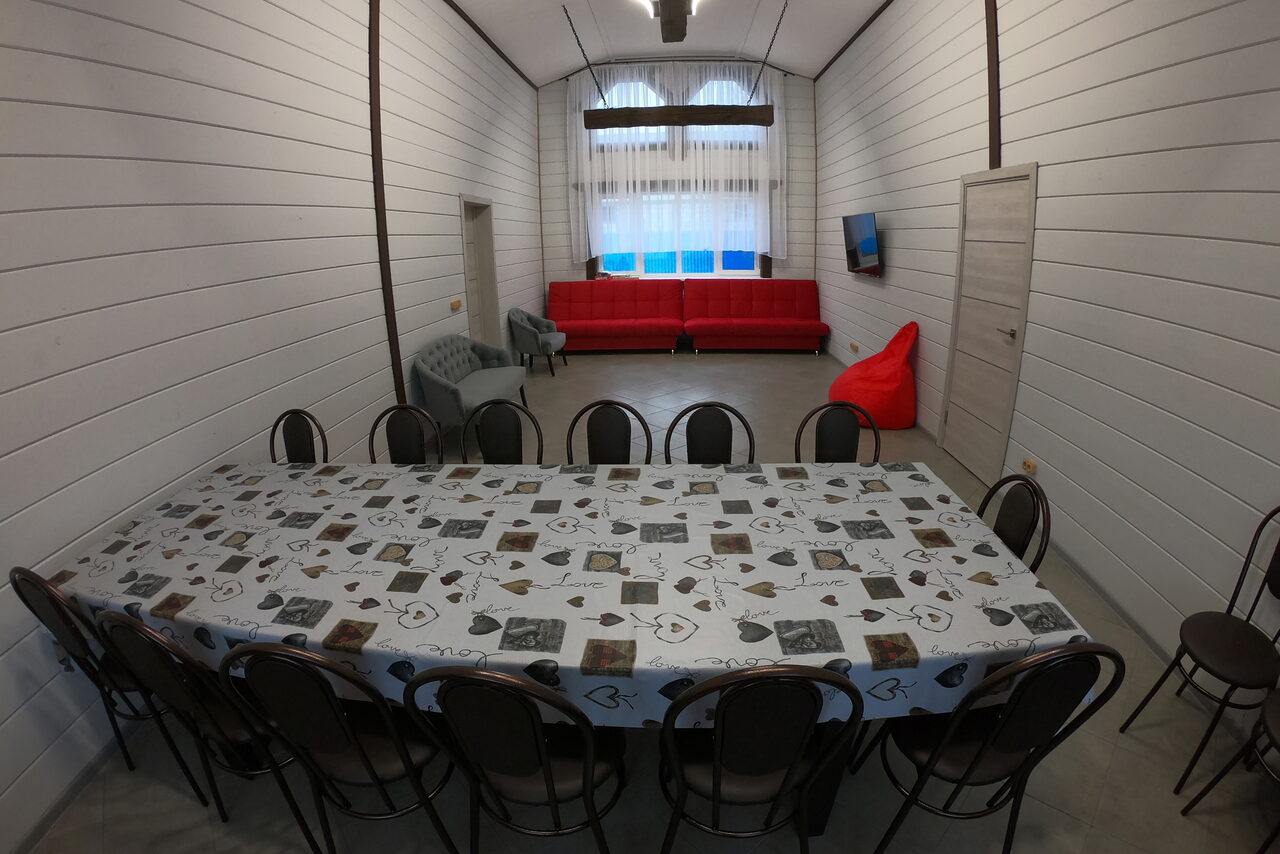 Арендовать Dmd-cottage Загородный коттедж для отдыха и мероприятий