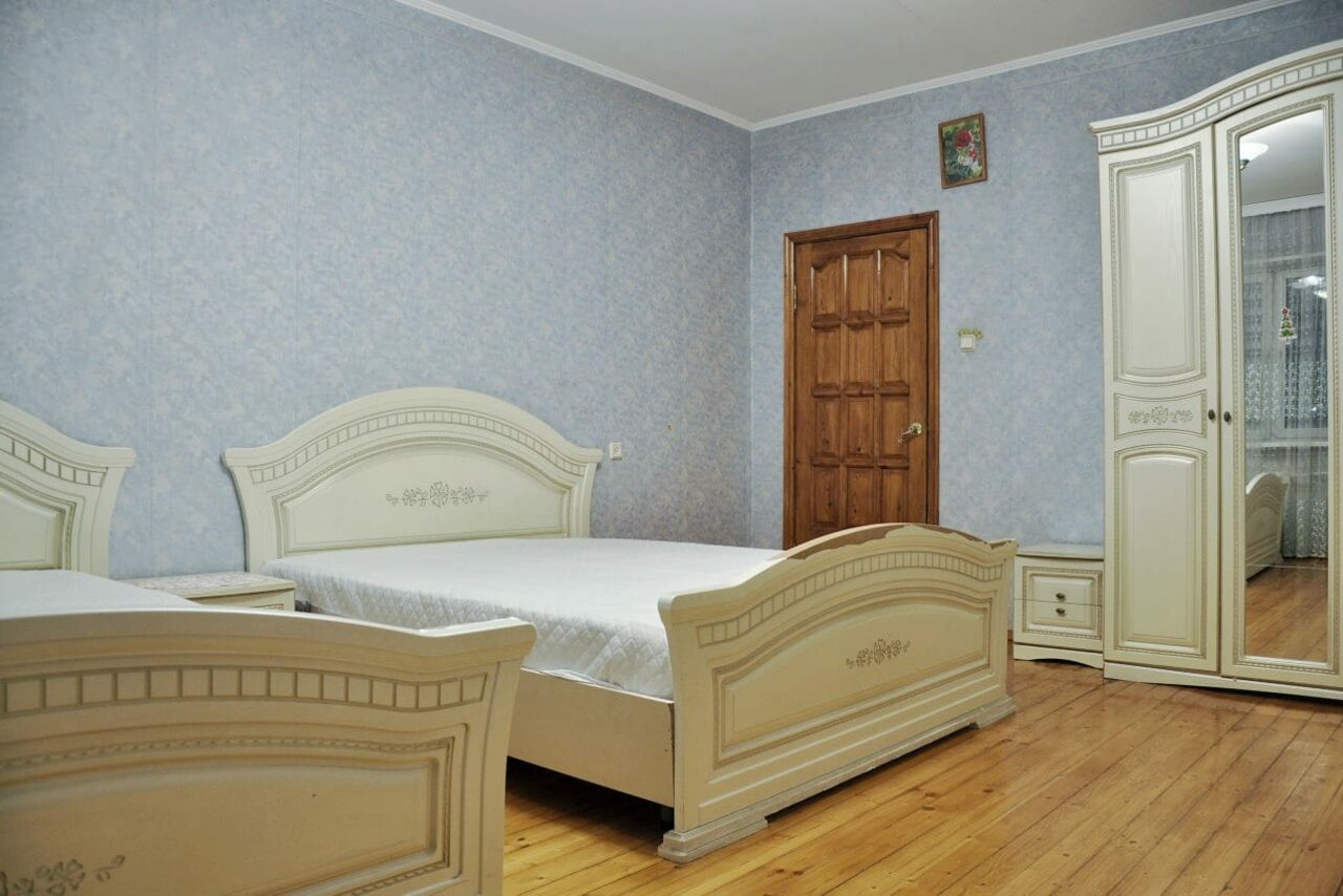 Арендовать New Tulip House Загородный комфортабельный коттежд