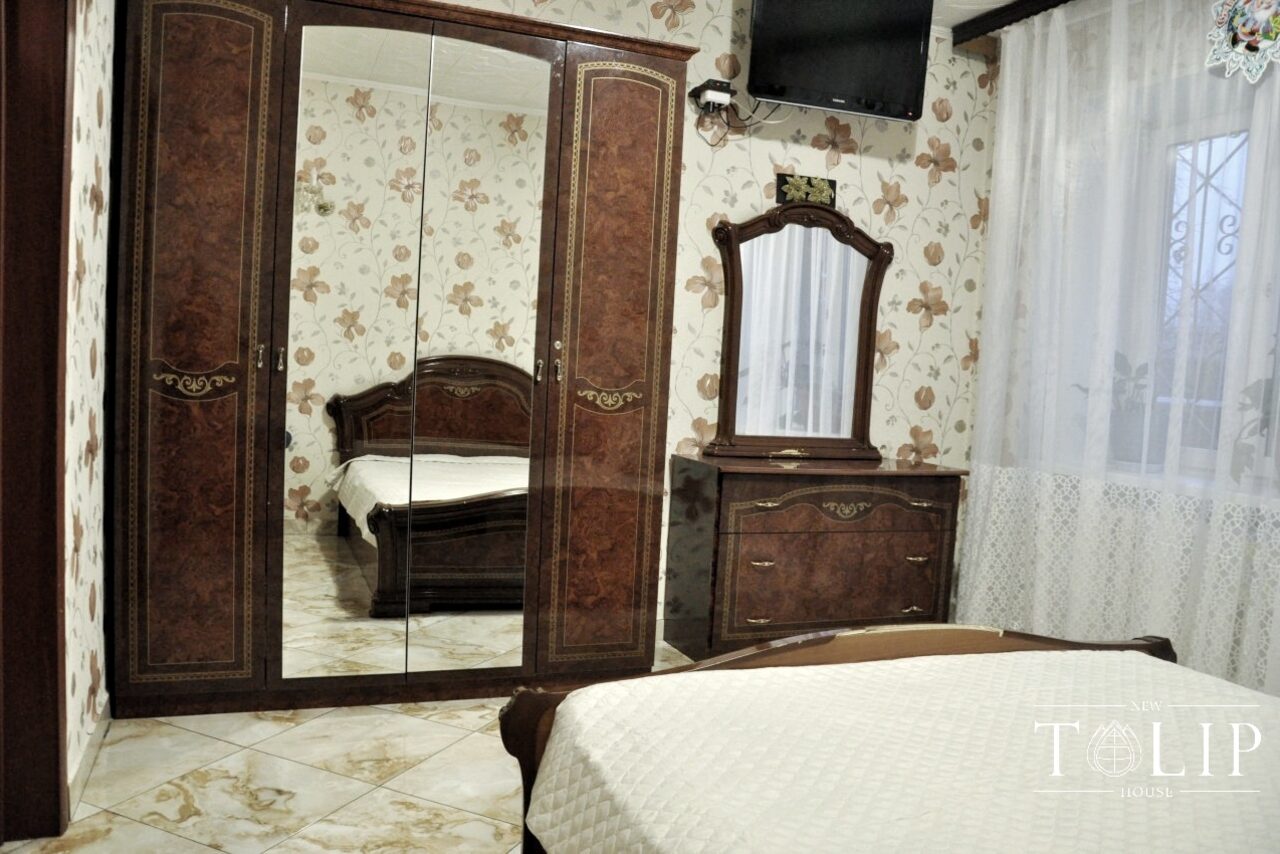 Арендовать New Tulip House Загородный комфортабельный коттежд