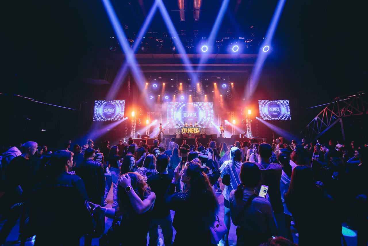 Арендовать 1930 Moscow Клуб