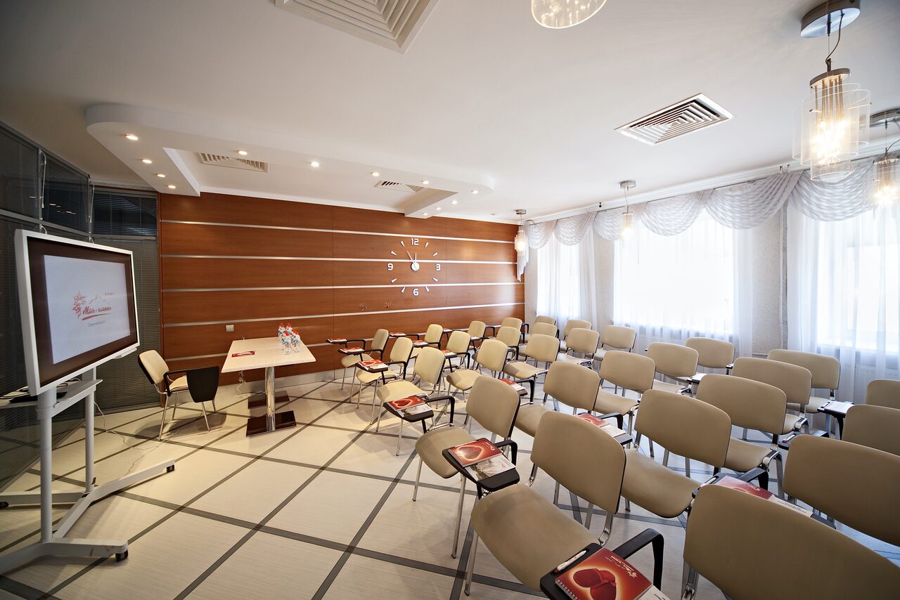 Арендовать Гостиница Моя Глинка