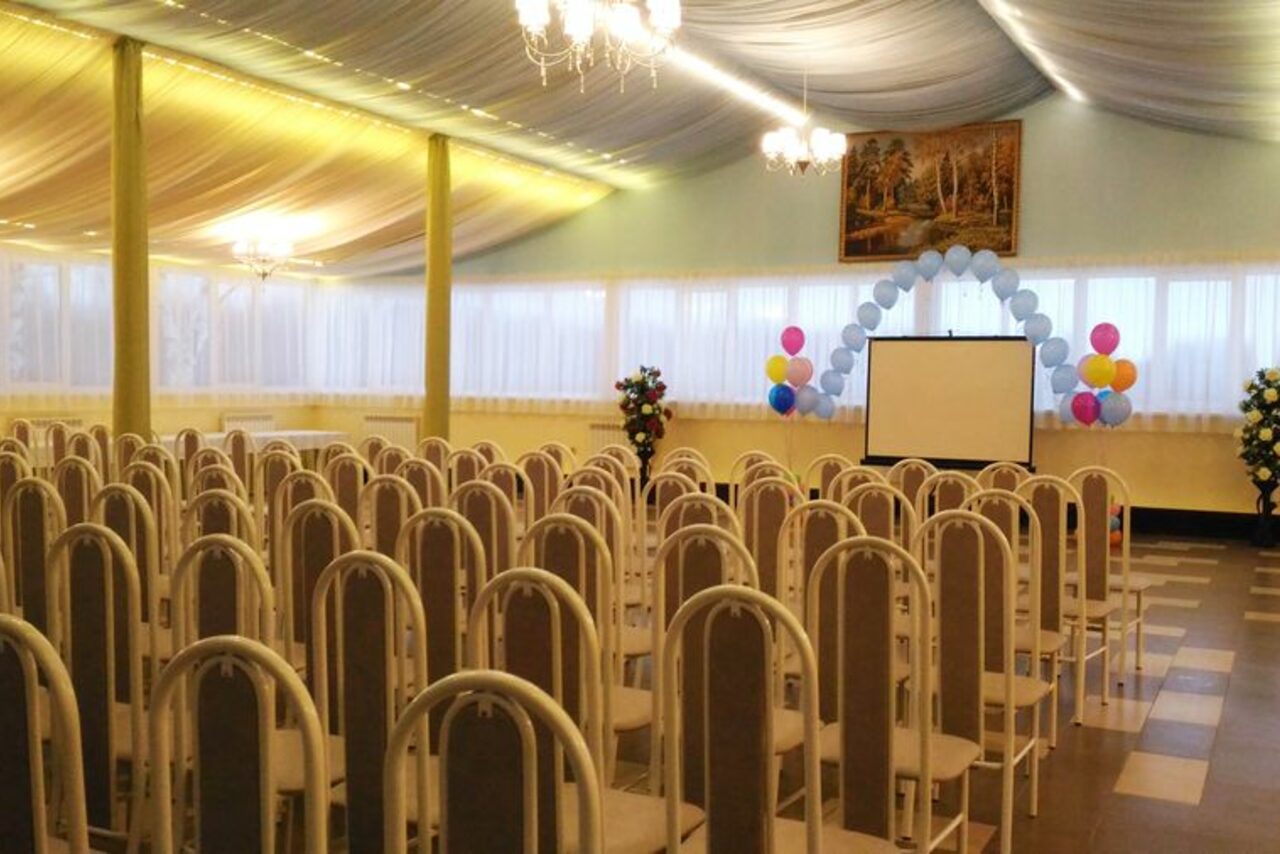 Арендовать База отдыха Северное сияние