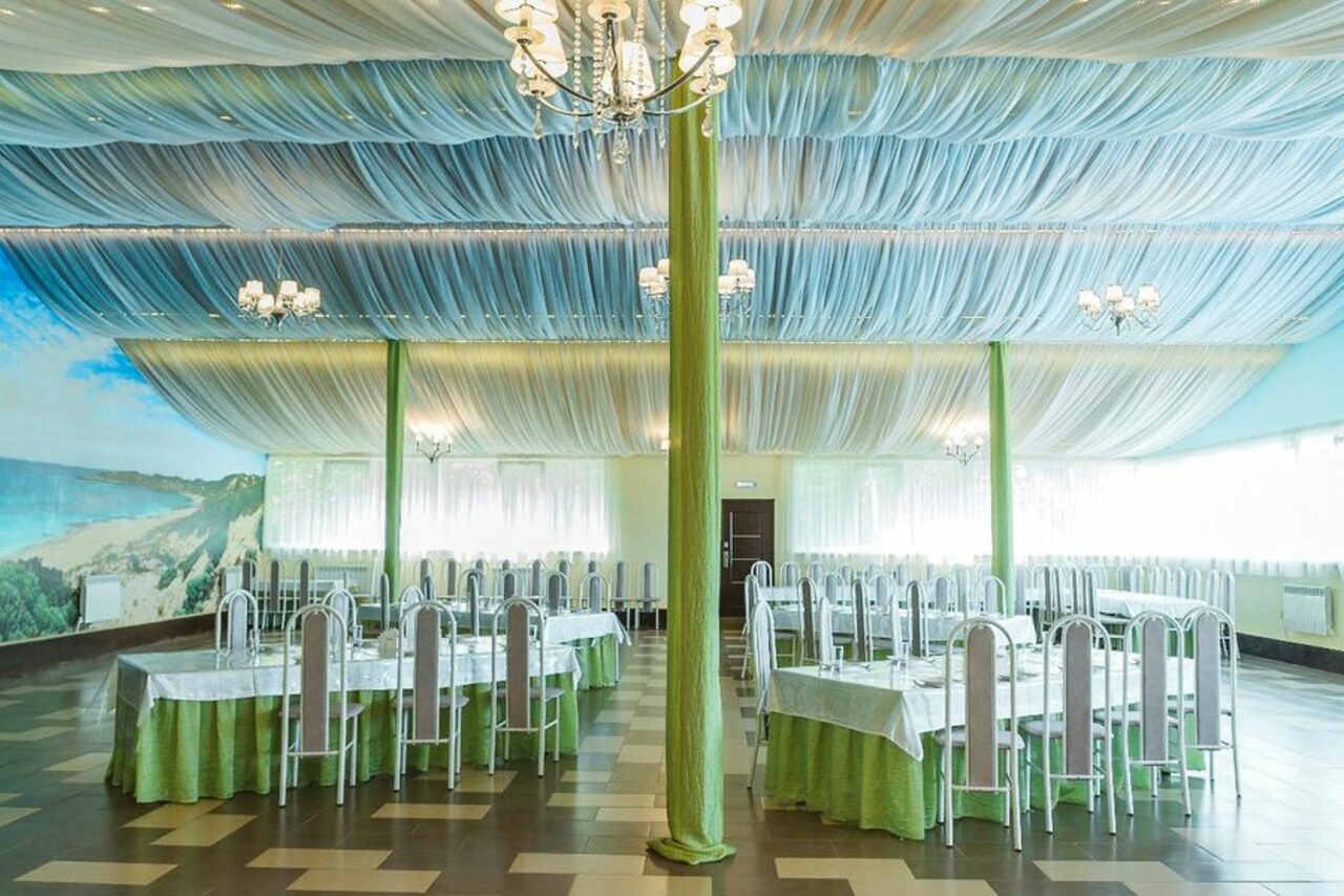 Арендовать База отдыха Северное сияние