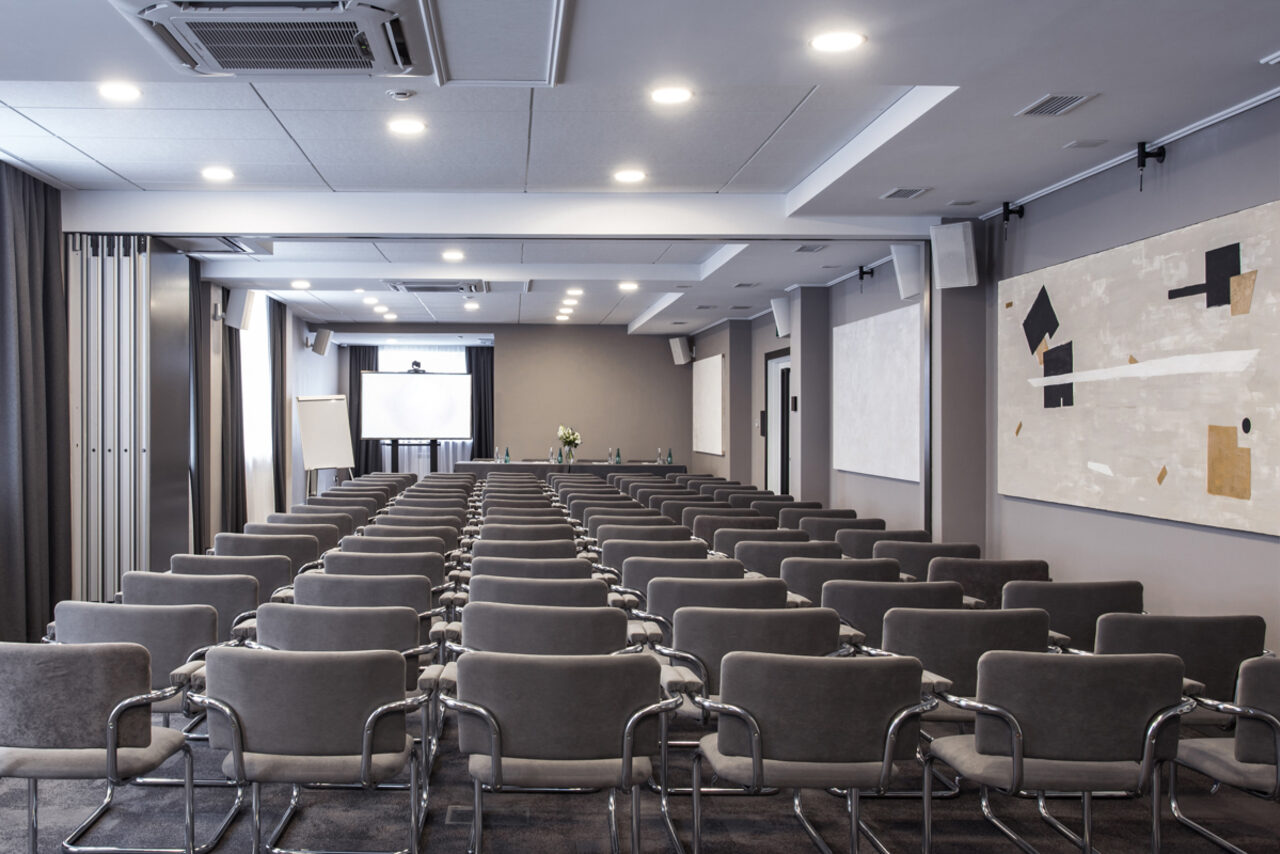 Арендовать Бутик-отель «39». Светлый конференц-зал в Ростове-на-Дону