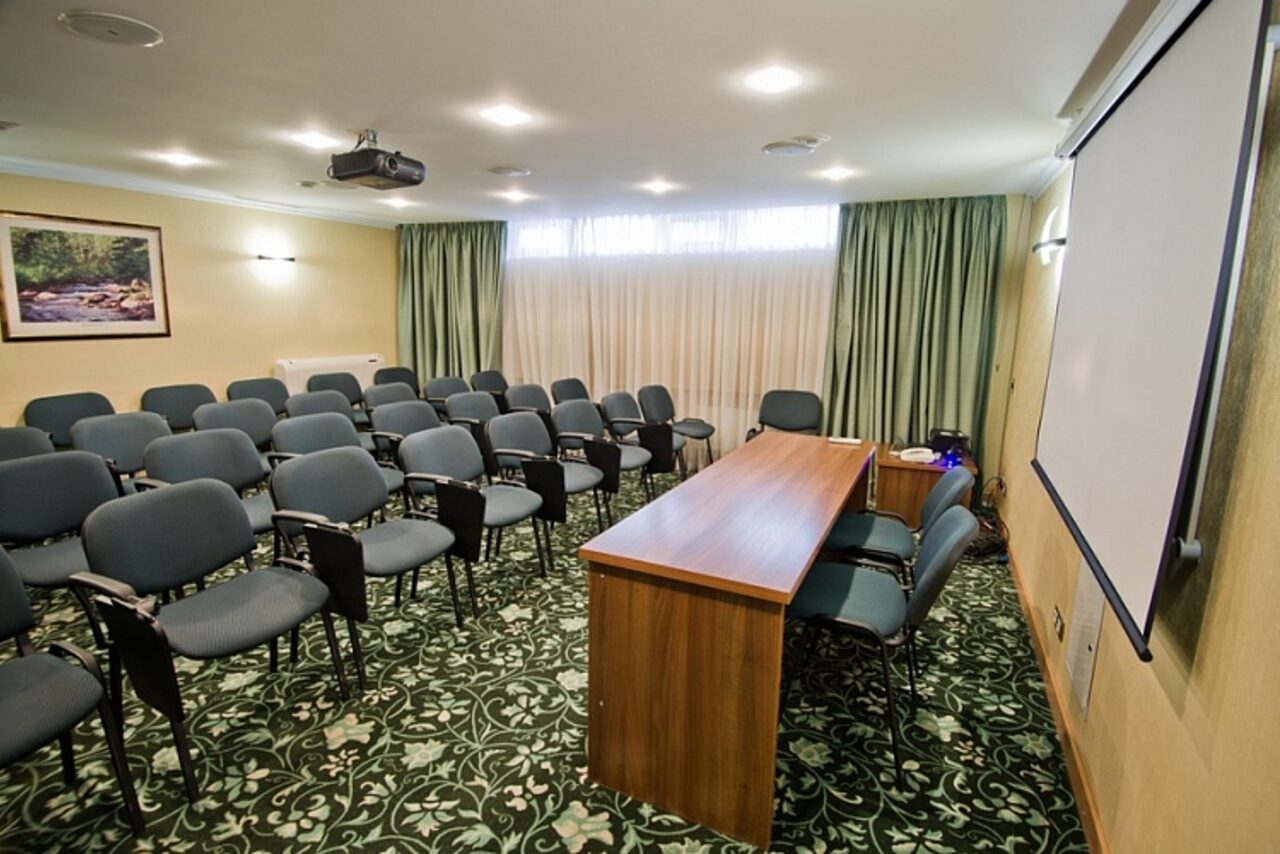 Арендовать Гостиница «Малахит»