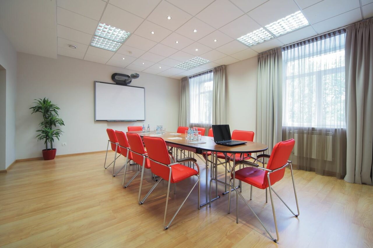 Арендовать «Грин Парк Отель»