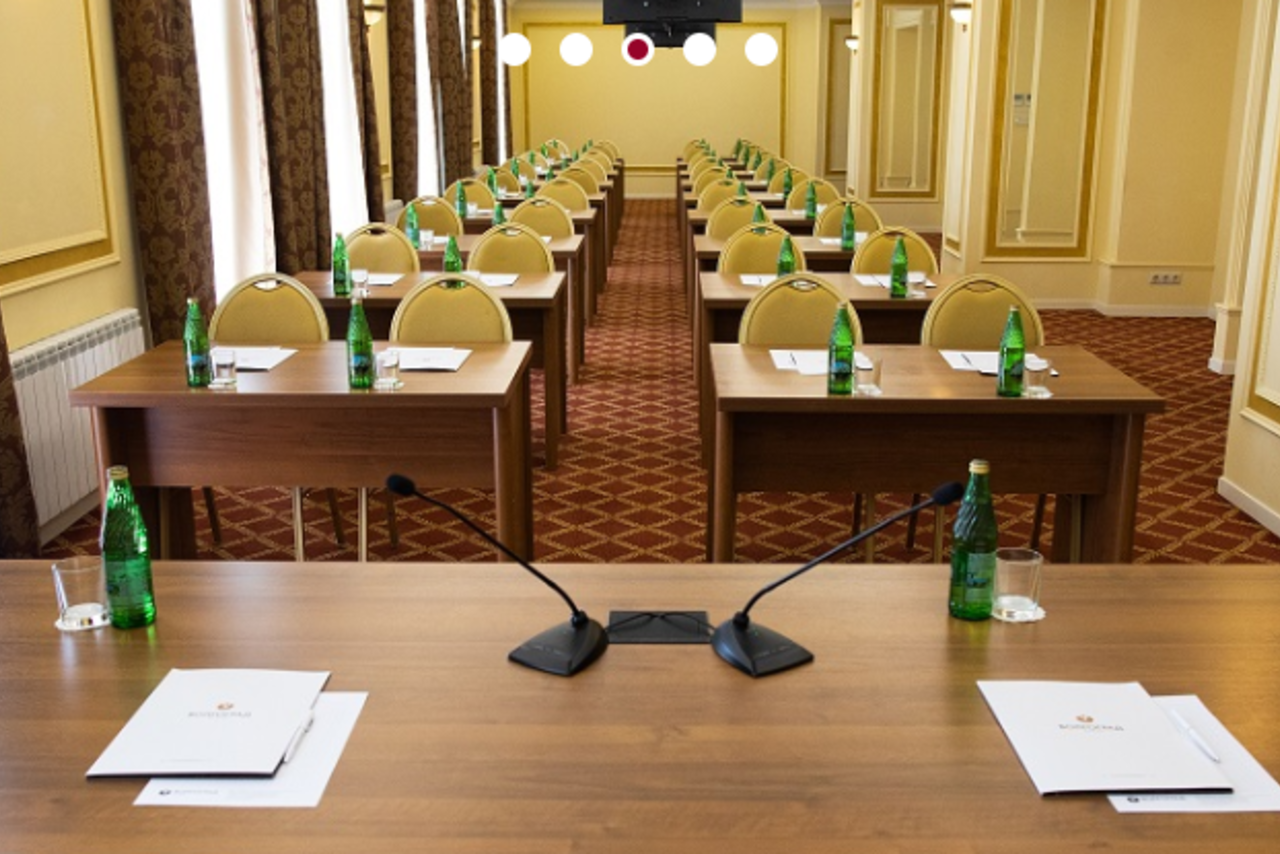 Арендовать Большой конференц-зал отеля Волгоград