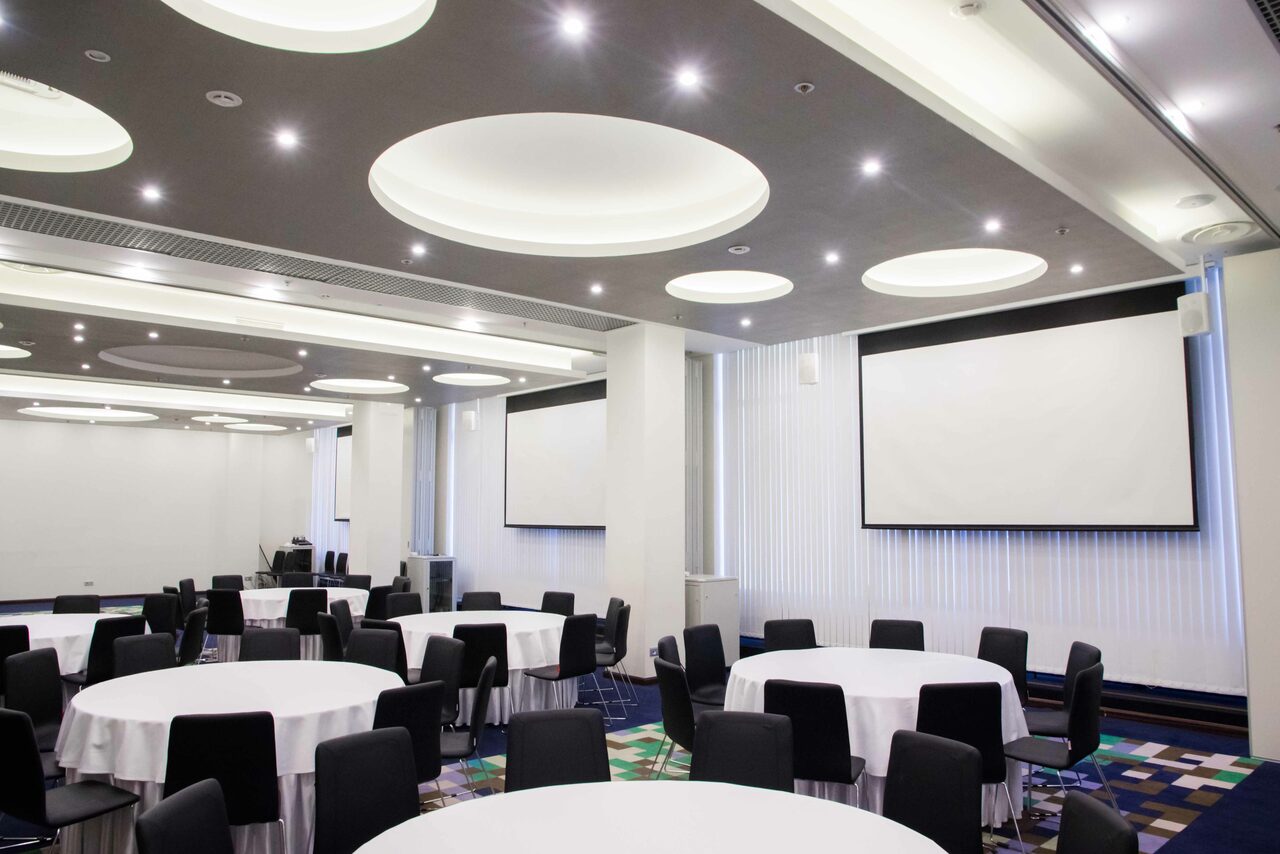 Арендовать Отель «Санкт-Петербург»