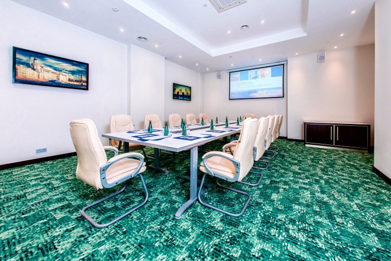 Арендовать Отель «Санкт-Петербург»