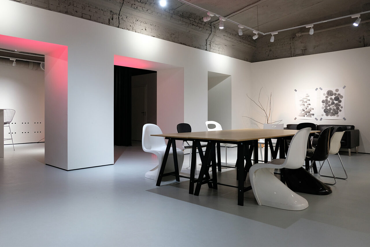 Арендовать Otherside Лофт-галерея рядом с Казанским собором