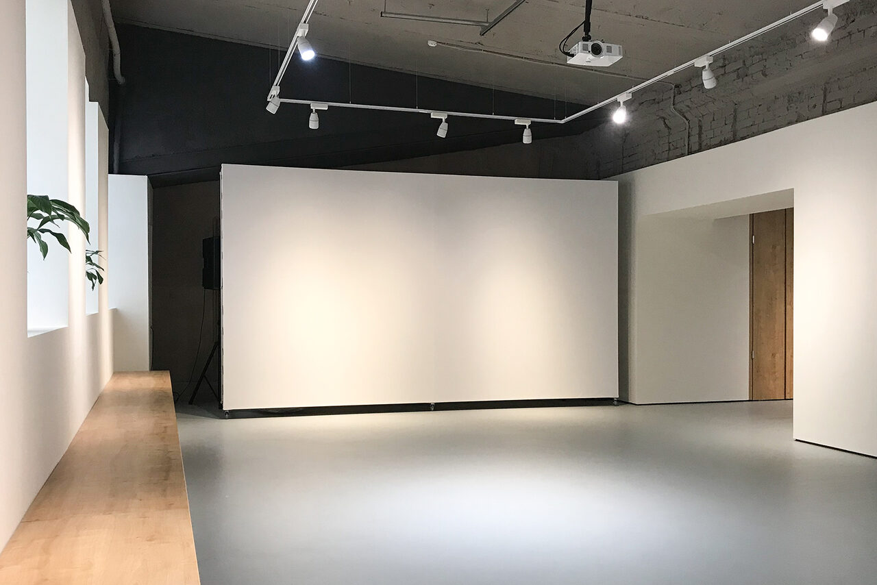 Арендовать Otherside Лофт-галерея рядом с Казанским собором