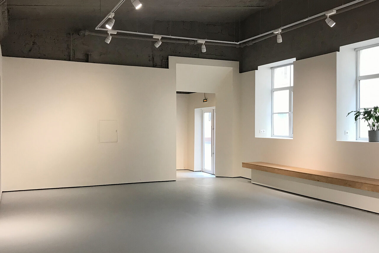 Арендовать Otherside Лофт-галерея рядом с Казанским собором